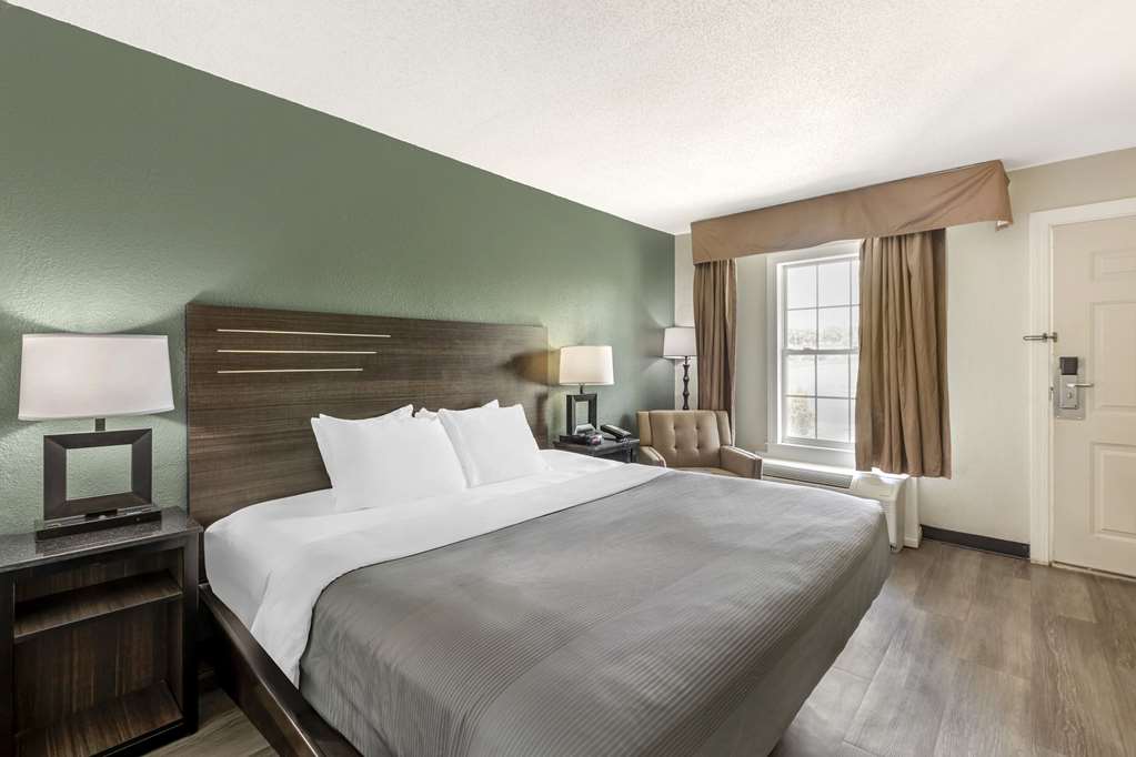 Quality Inn & Suites Santee I 95 - photo 43