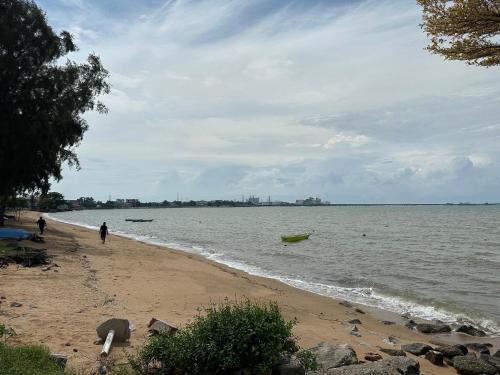 Seaside 4 Bedroom House at PD by MAISON — 4-Star Luxury Hotel in Port Dickson, Malaysia