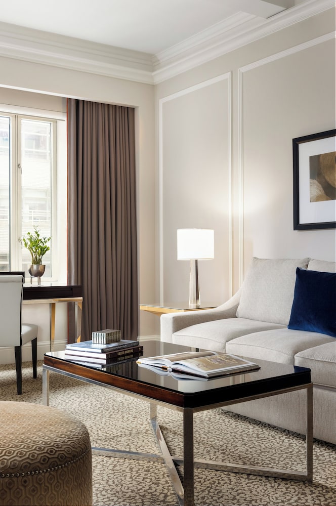 Omni Berkshire Place - photo 88