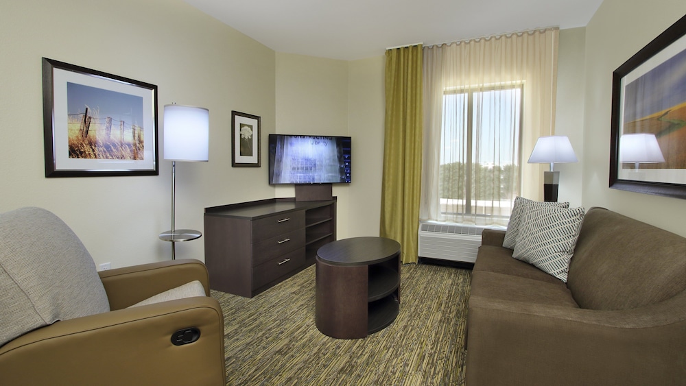 Candlewood Suites Dallas Frisco NW Toyota Ctr - photo 15