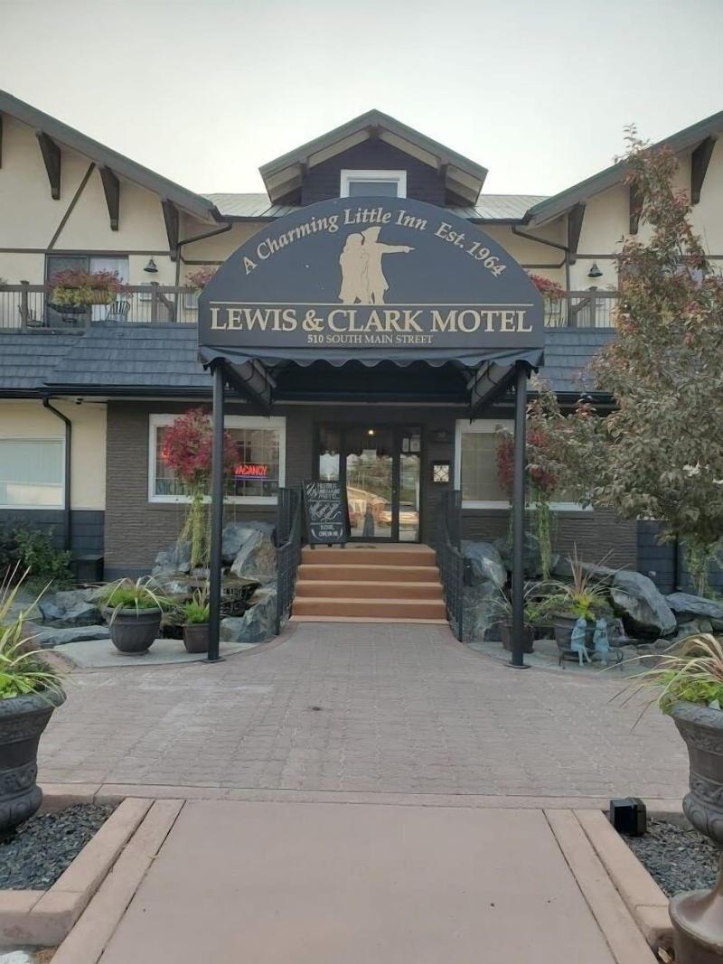 Lewis & Clark Motel of Three Forks - photo 9