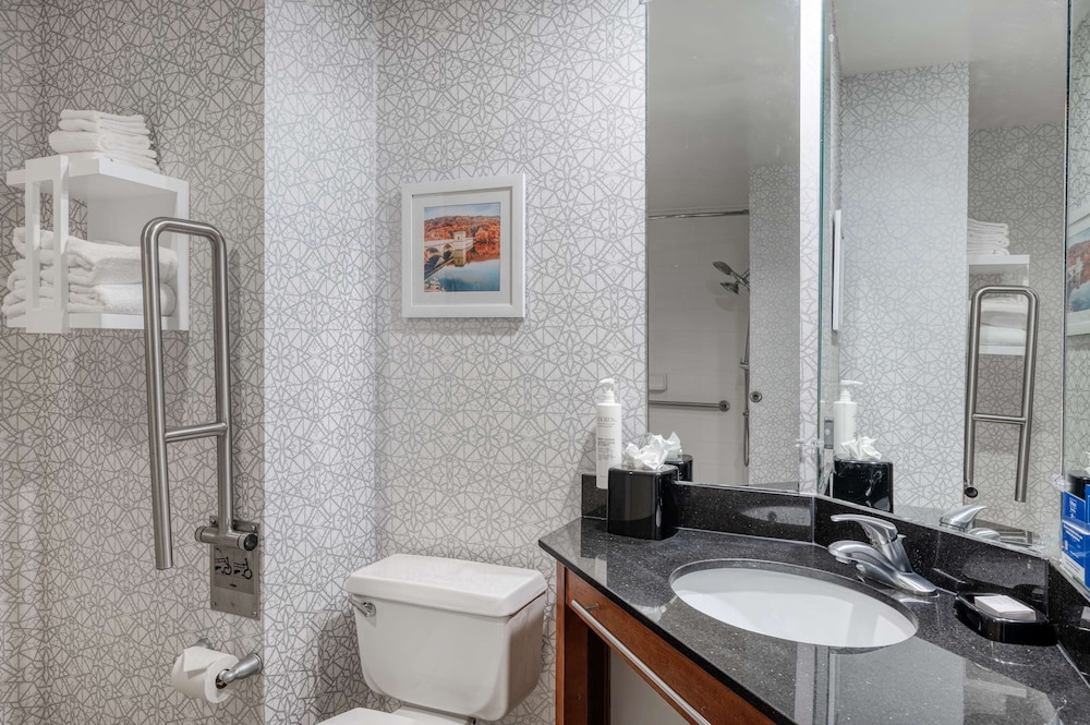 Hampton Inn Baltimore White Marsh - photo 41