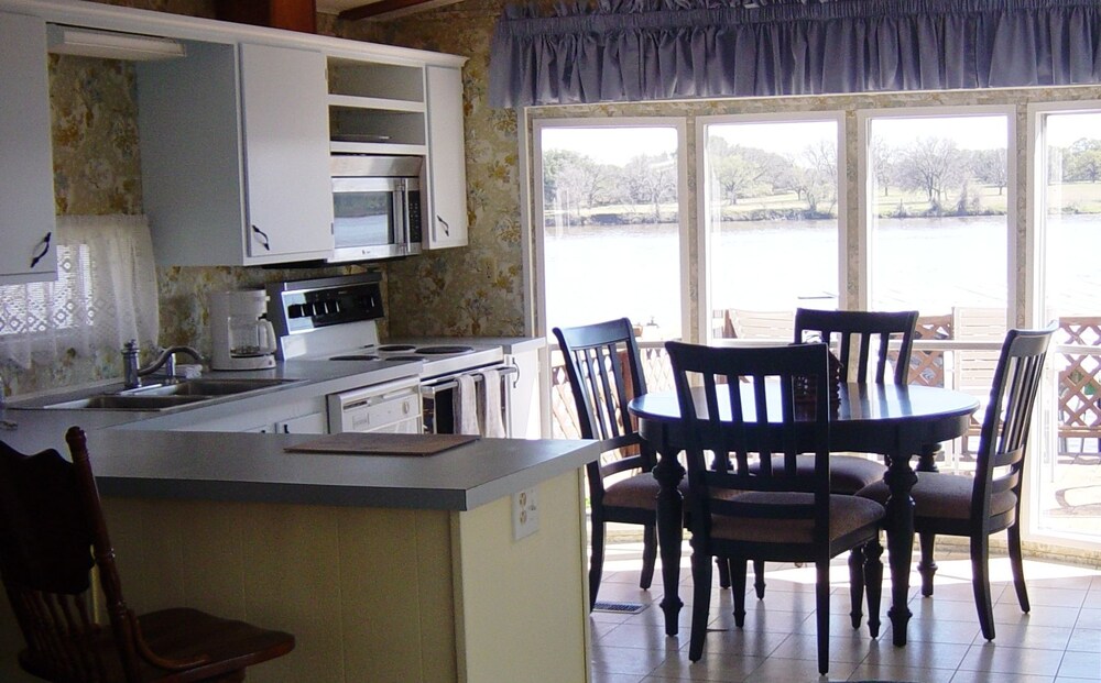 Rio Vista Resort - photo 18