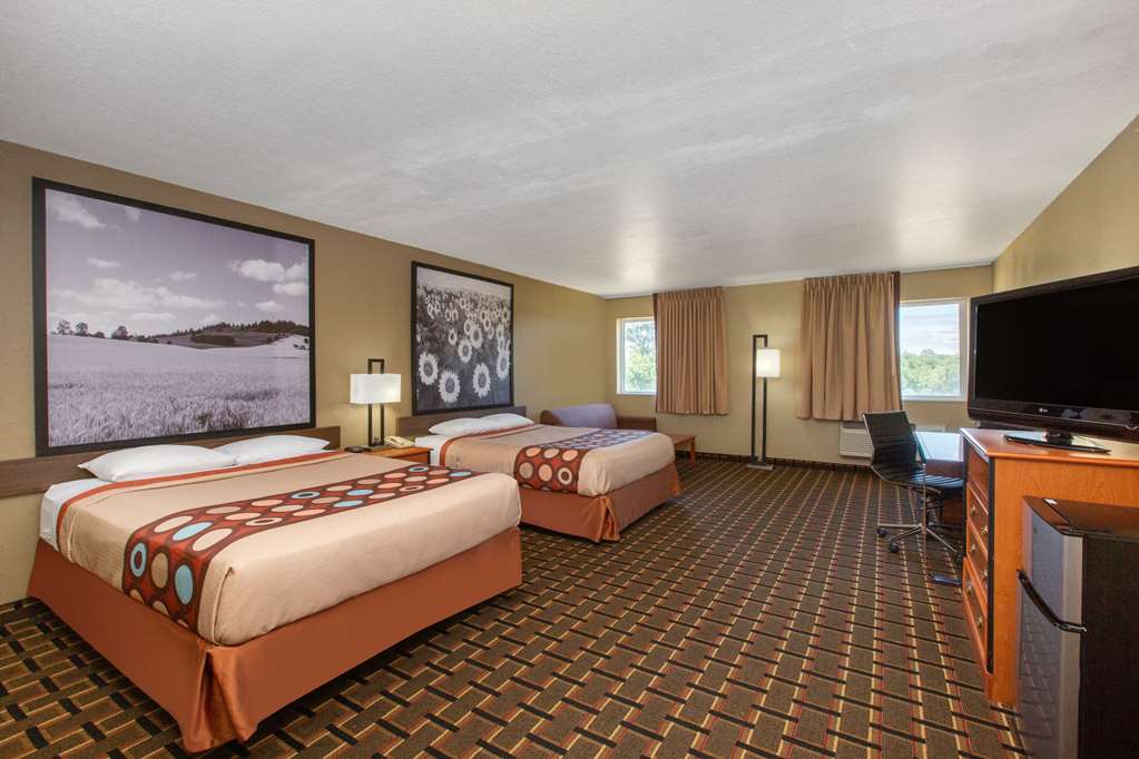 Super 8 by Wyndham Ottawa - photo 16