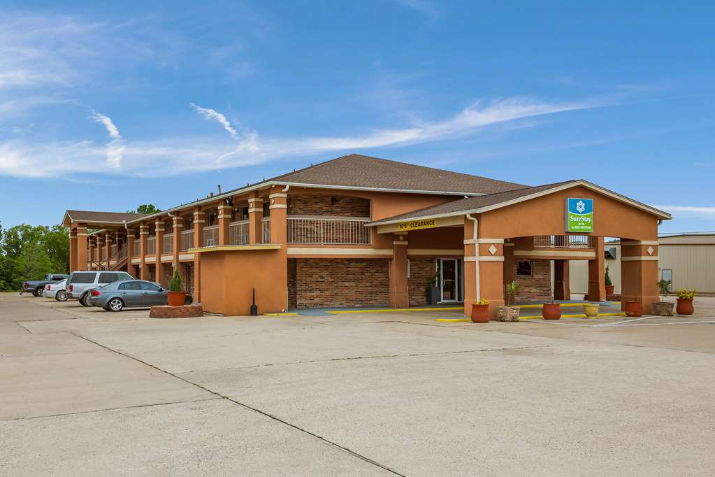 SureStay Hotel by Best Western Rockdale - photo 30