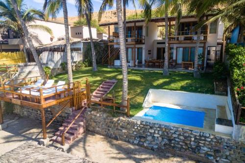 Casa Luz De Luna Mancora — 4-Star Luxury Hotel in Mancora, Peru