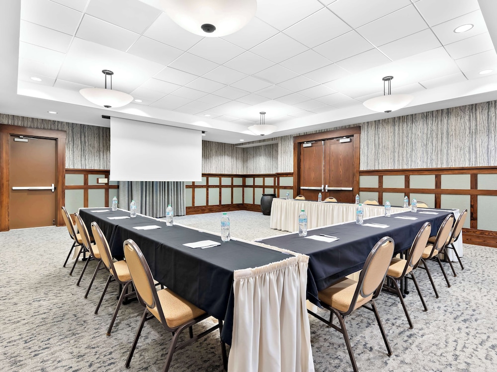 Hampton Inn & Suites Lake Placid - photo 51