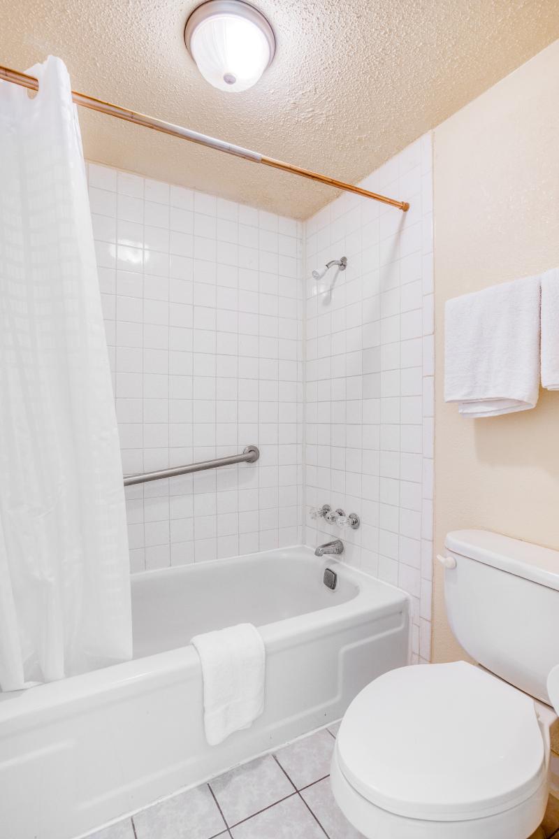 OYO Hotel Waco University Area I 35 - photo 21