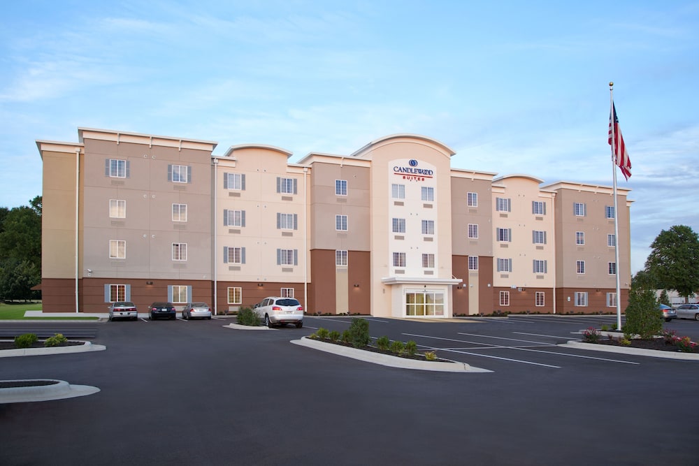 Candlewood Suites North Little Rock an IHG Hotel - photo 2