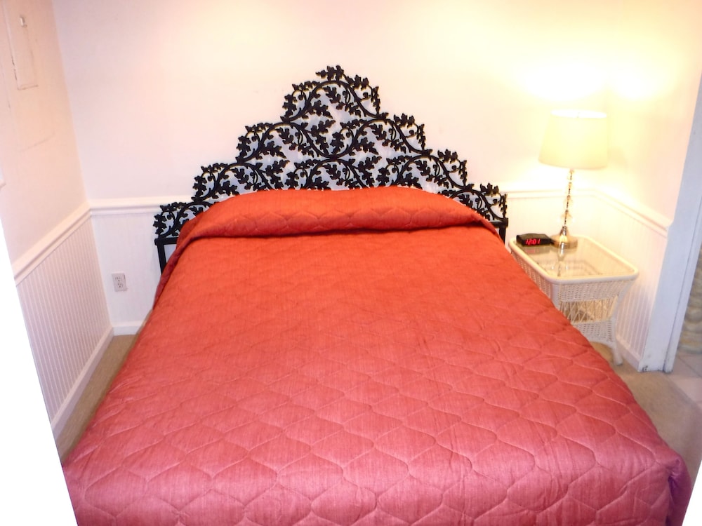 Waterside Inn on the Beach - photo 24