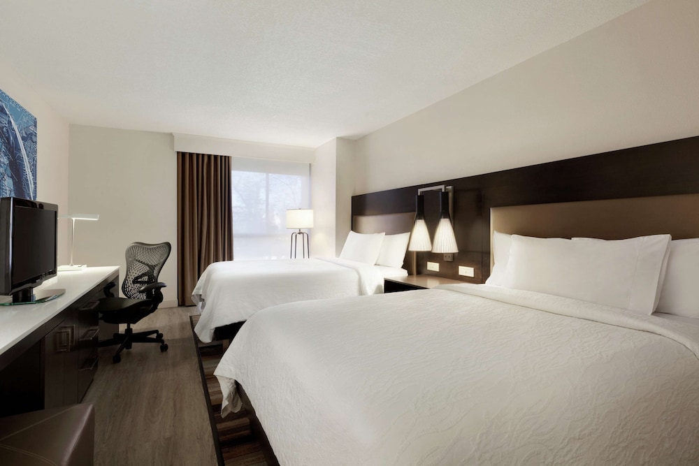 Hilton Garden Inn Cupertino - photo 8