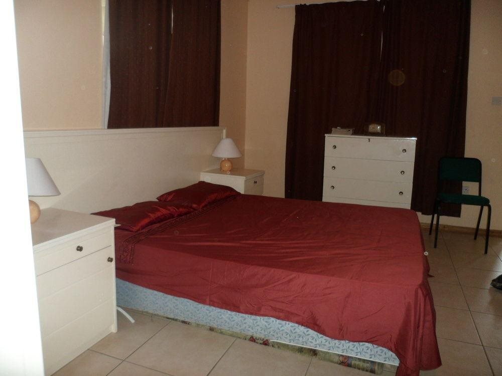 Pierre Yves Cottages — Francistown — photo 5