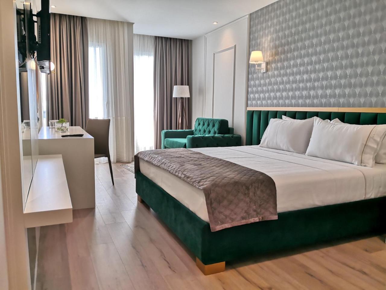 Iliad Hotel - last minute hotel in Durres