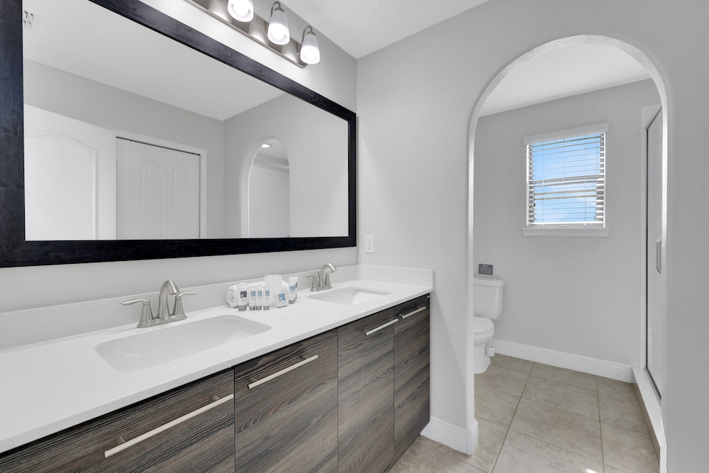 Balmoral Resort 166kb 4 Bedroom Home by RedAwning - photo 22