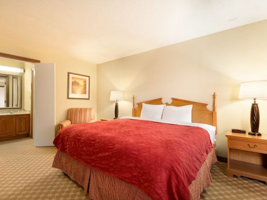 Ramada Huntsville - photo 9