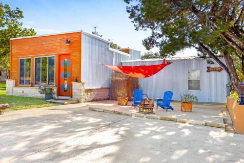 The Family Studio at Starlight Meadow in Wimberley, United States
