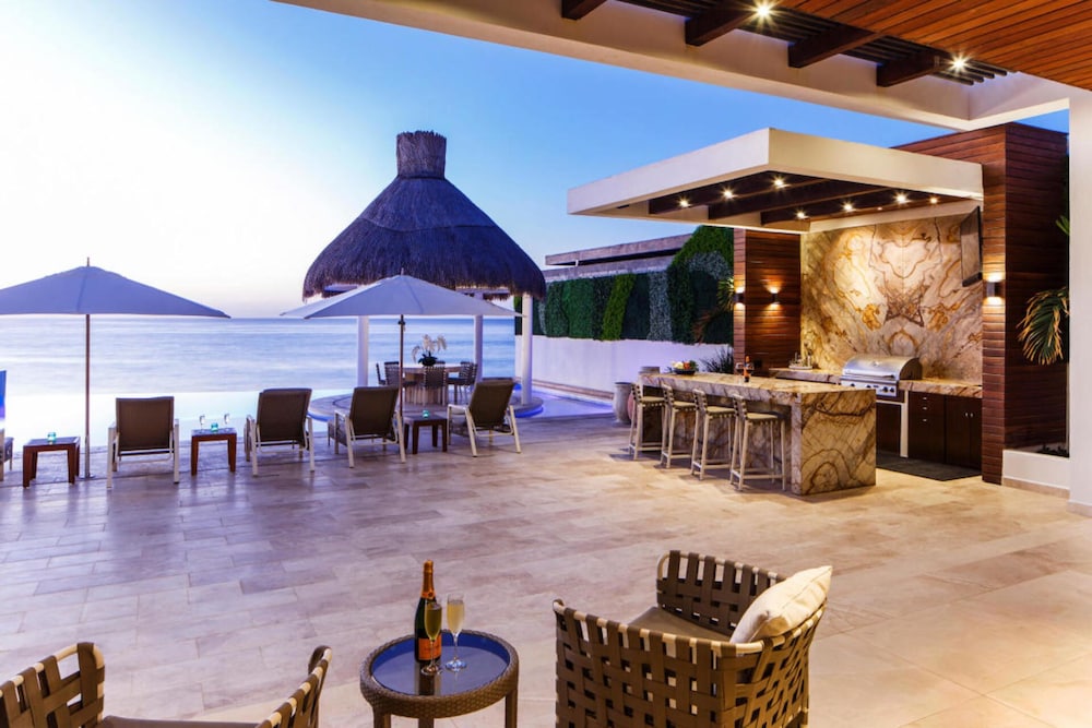 The Ultimate Holiday Villa in With Private Pool and Close to the Beach Cabo San Lucas Villa 1049 — 4-Star Luxury Hotel in San Jose Del Cabo, Mexico