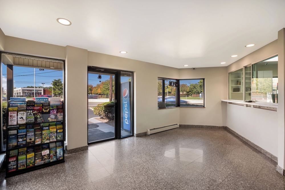 Red Carpet Inn Edison - last minute hotel in Edison