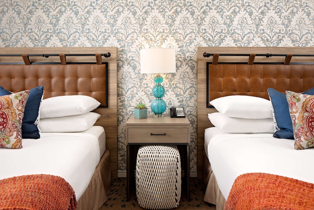 The Cassara Carlsbad Tapestry Collection by Hilton - photo 21