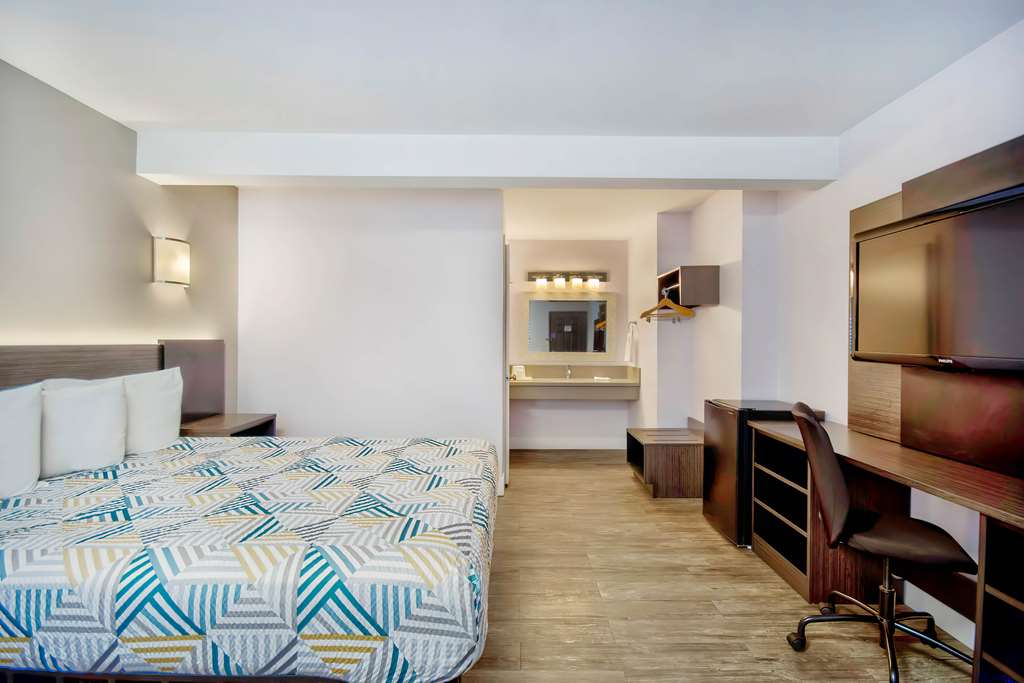 Motel 6 Inglewood CA - photo 16