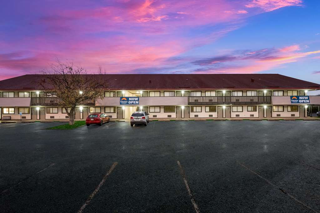 Suburban Studios Peoria - photo 22