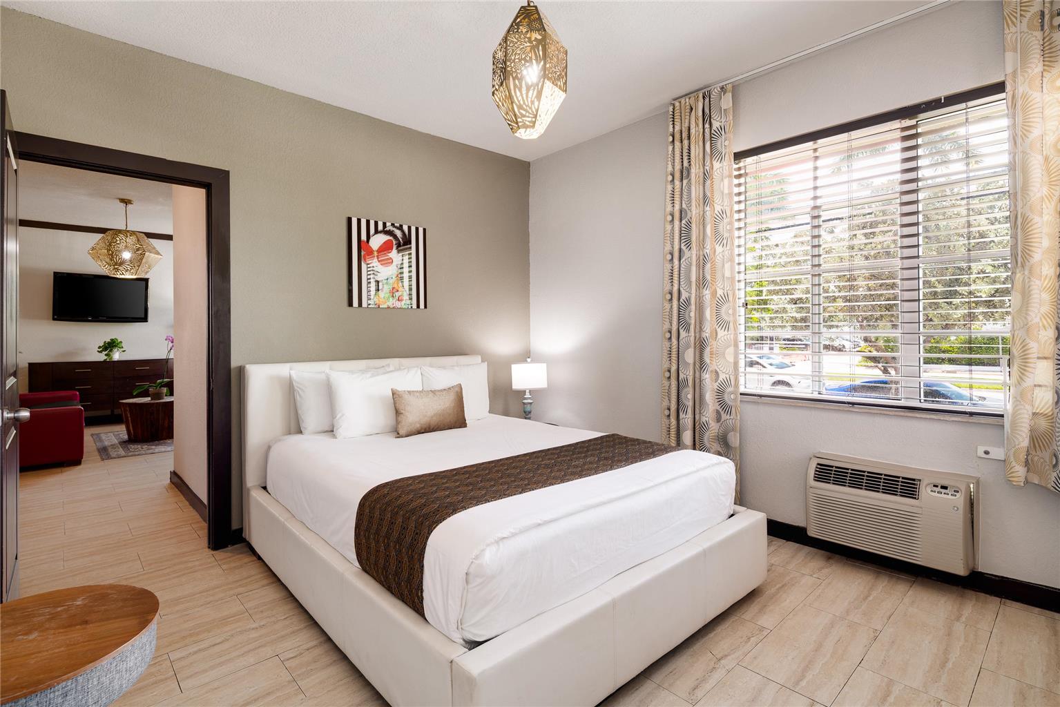 Tradewinds Apartment Hotel - photo 14