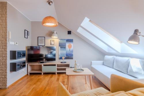Kraków Castle View Spacious Apartment by Rentujemy — 4-Star Luxury Hotel in Krakow, Poland