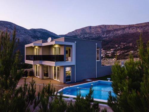Villas Alfa & Omega — 5-Star Luxury Hotel in Klis, Croatia