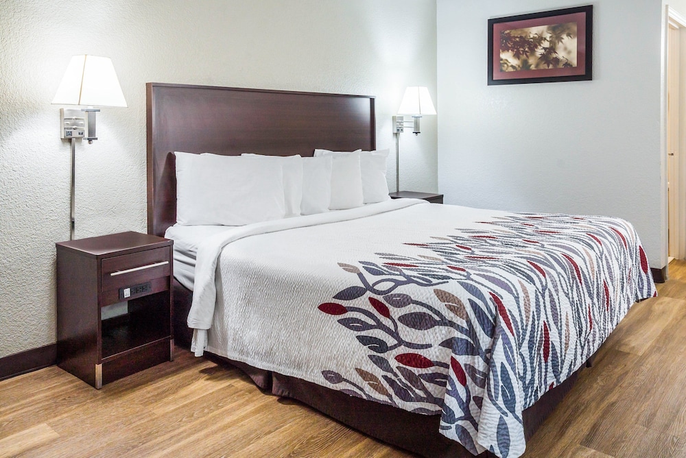 Red Roof Inn Spartanburg I 26 - photo 10