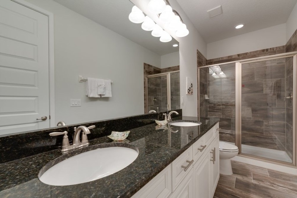 Je59003 The Encore Club Resort 9 Bed 8.5 Baths Villa - photo 19