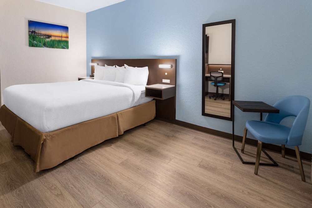 Studio 6 Suites Jacksonville NC - photo 6