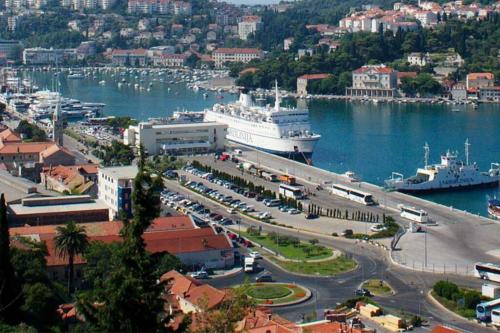 Apartment Katarina sea view — 4-Star Luxury Hotel in Dubrovnik, Croatia