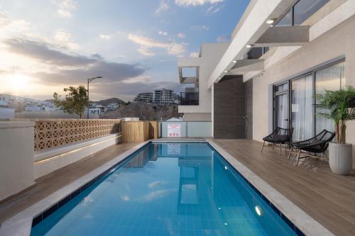 וילה אליטה בריכה מחוממת Elita Villa Heated Pool — 4-Star Luxury Hotel in Eilat, Israel