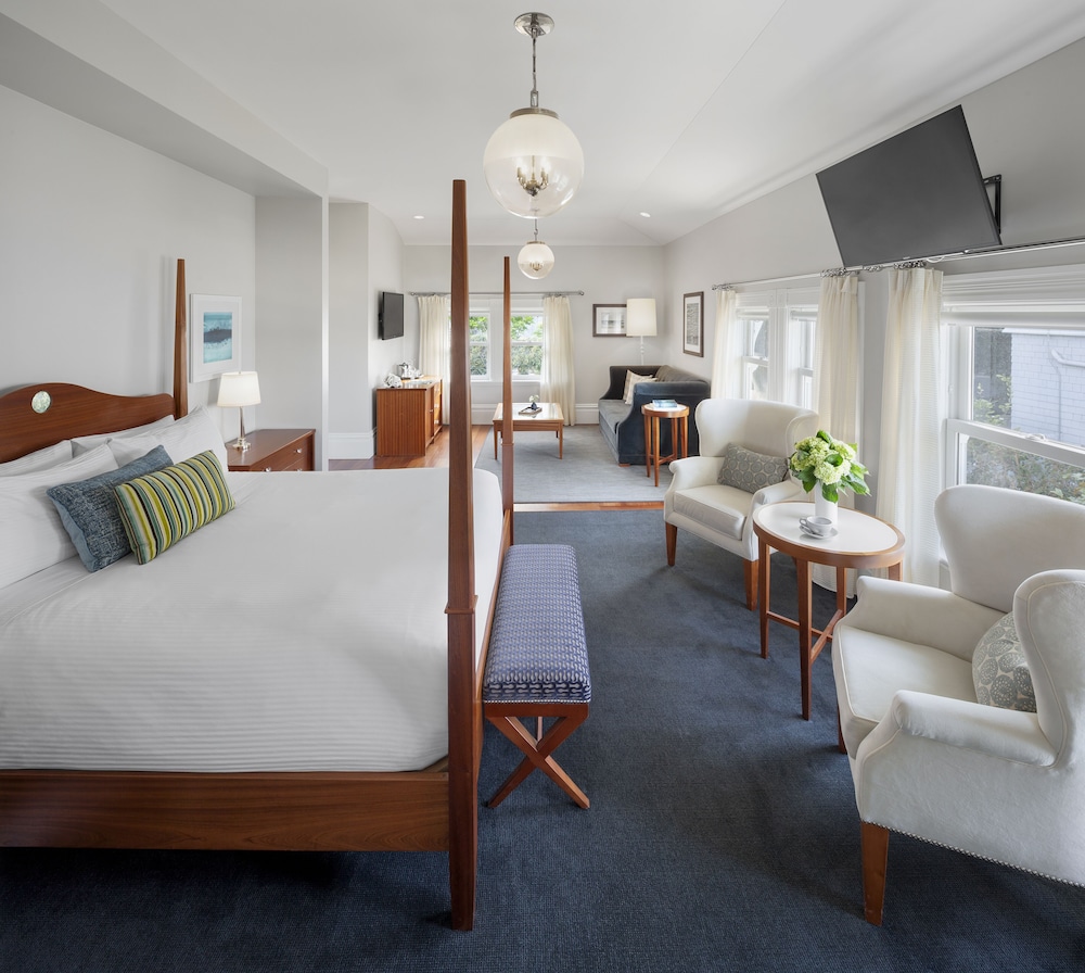 Casa Madrona Hotel & Spa - photo 43