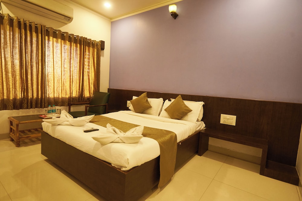 Hotel Pride Inn — Shirdi — photo 5