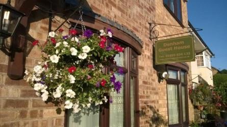 Denham Guest House — 4-Star Luxury Hotel in Denham, United Kingdom