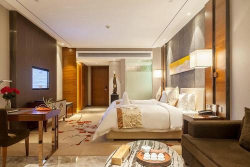 Longhai Jiarong Hotel — 5-Star Luxury Hotel in Xiamen, People's Republic of China