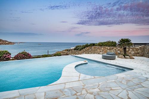 Melangio 6 BR Villa Private Pool & Sea View Aleomandra Mykonos — 5-Star Luxury Hotel in Mykonos, Greece