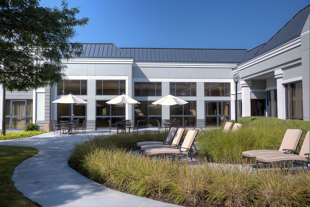 DoubleTree by Hilton Detroit Novi - photo 29