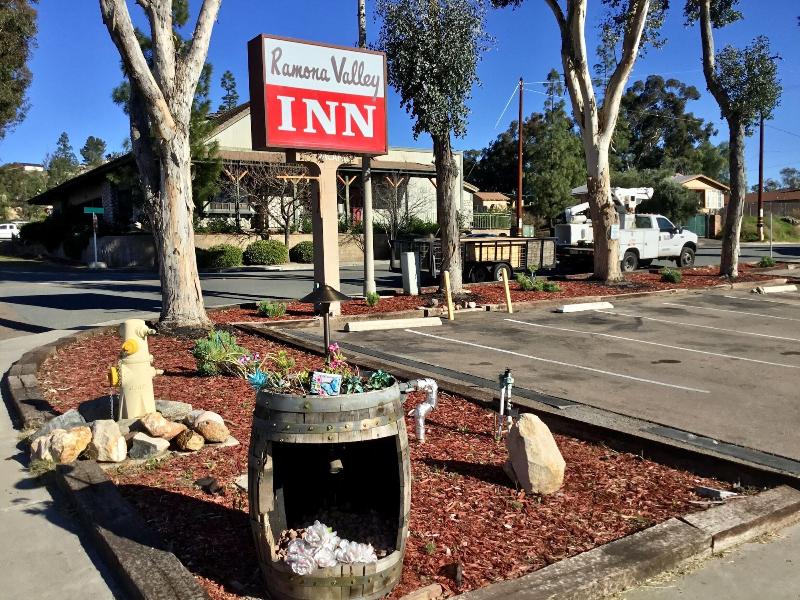 Ramona Valley Inn - photo 14