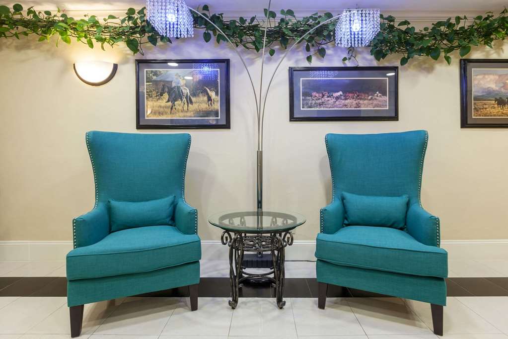 Super 8 by Wyndham Sulphur - photo 3