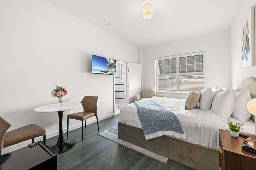 Global Luxury Suites at The Apex Miami - photo 18