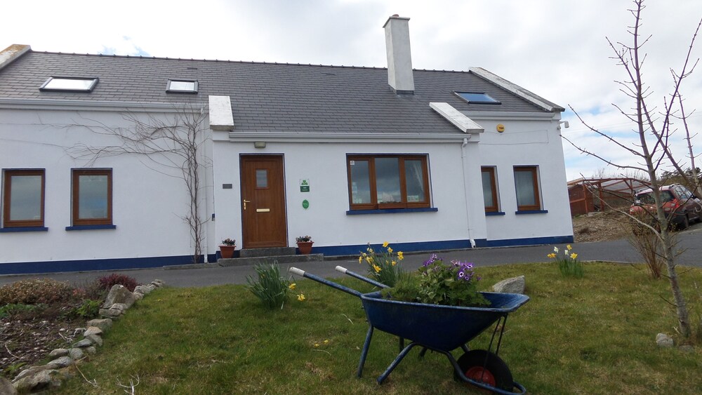 Rossroe Lodge B&B — 4-Star Luxury Hotel in Gaillimh, Republic of Ireland