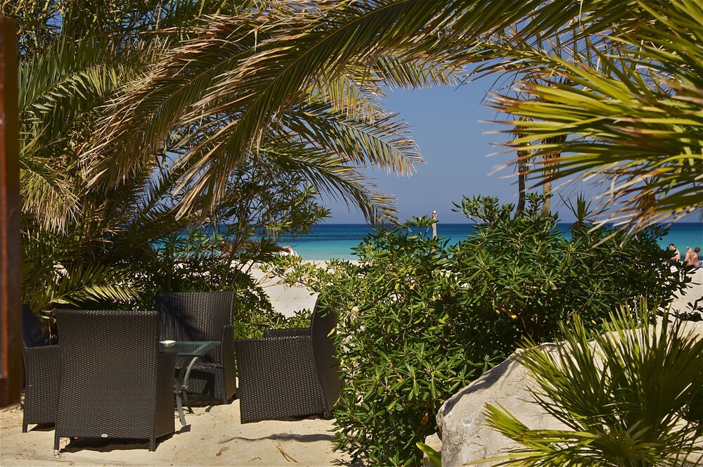 Rosaura — 4-Star Luxury Hotel in San Vito Lo Capo, Italy