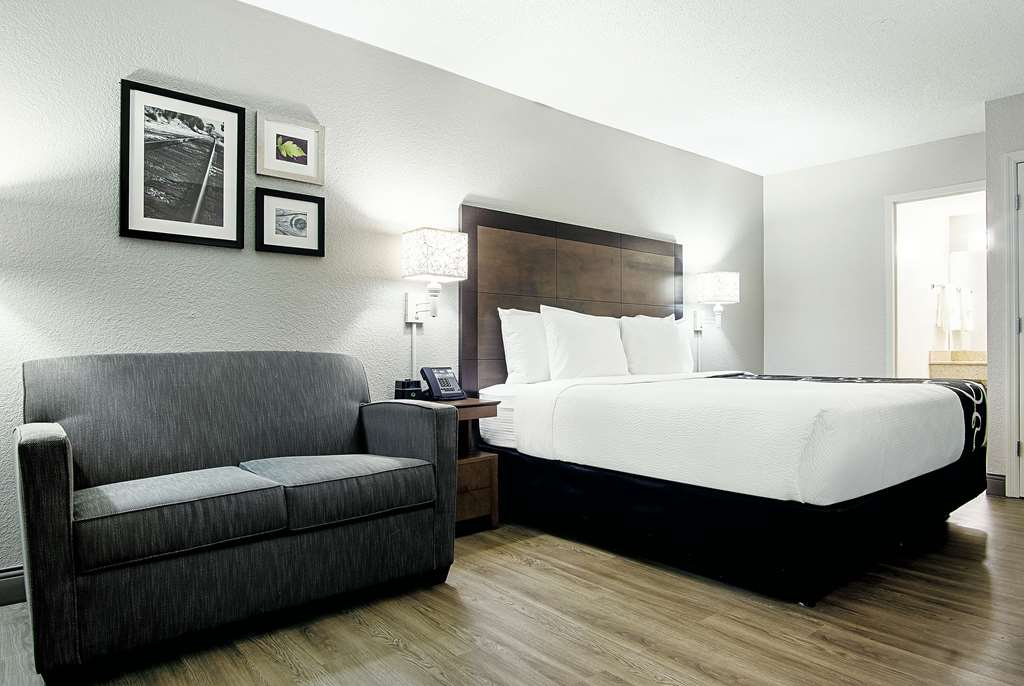 La Quinta Inn by Wyndham West Palm Beach Florida Turnpike - photo 30