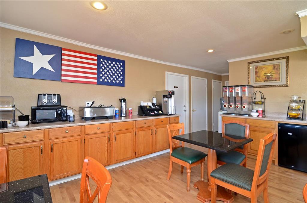 Americas Best Value Inn Stephenville - photo 18