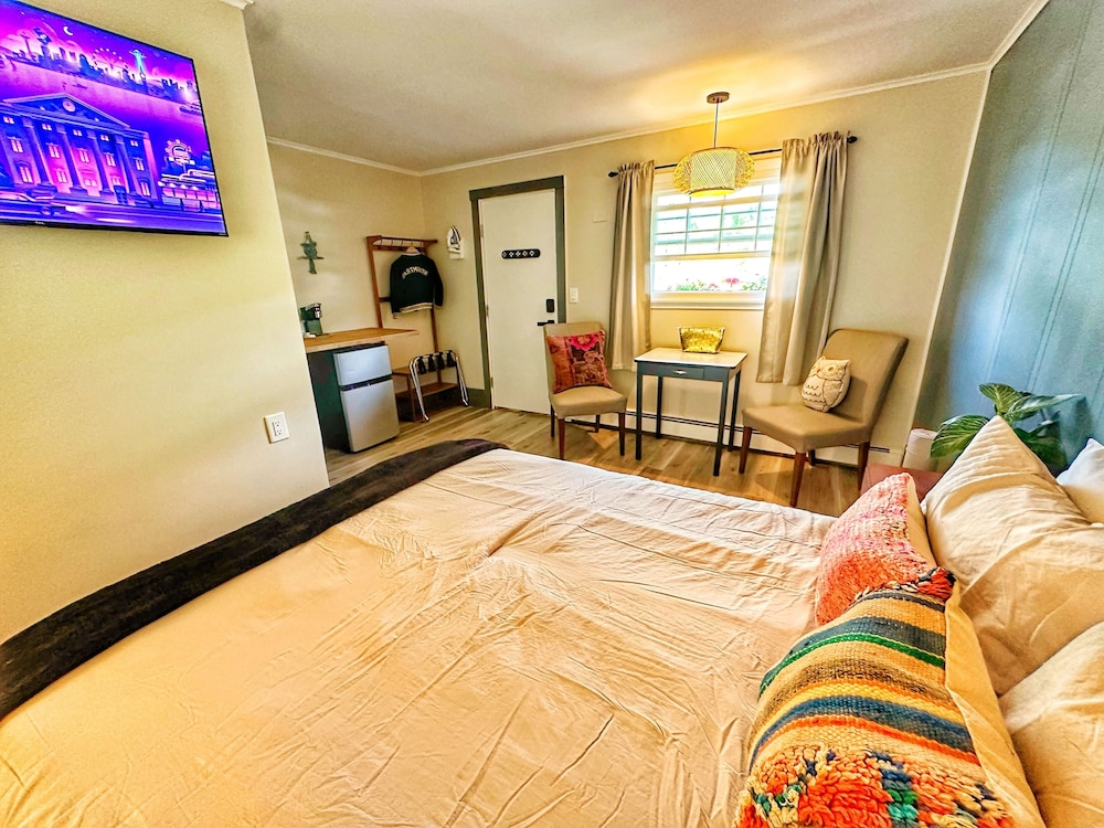 Brittany Motel - photo 18