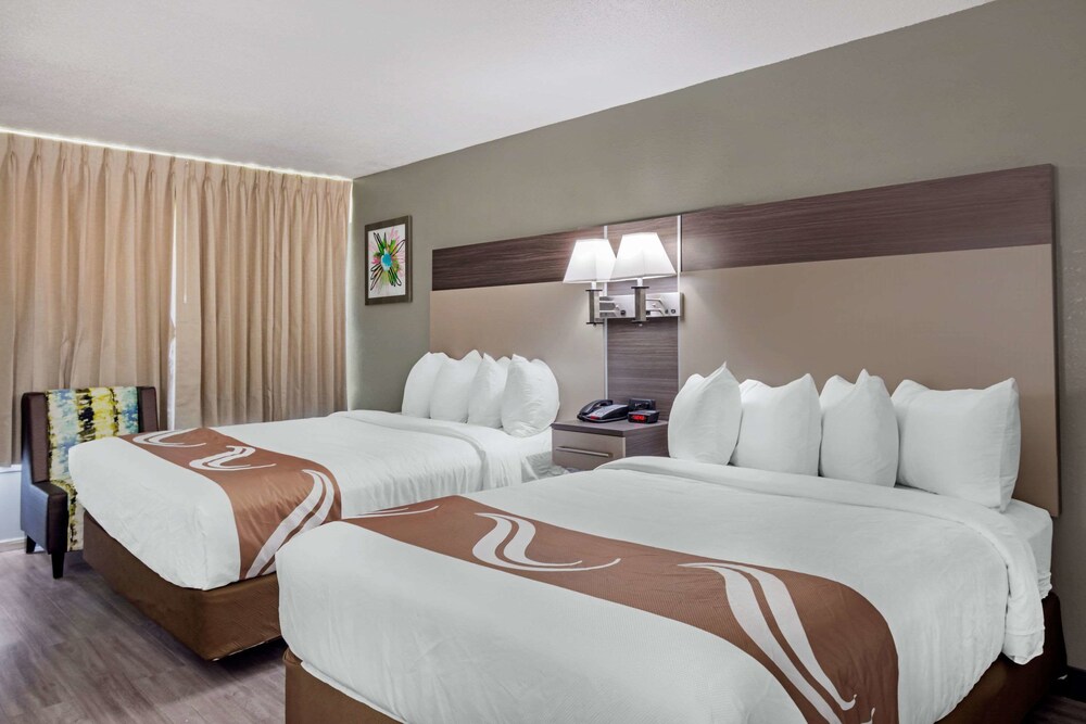 Travelodge Cartersville - photo 12