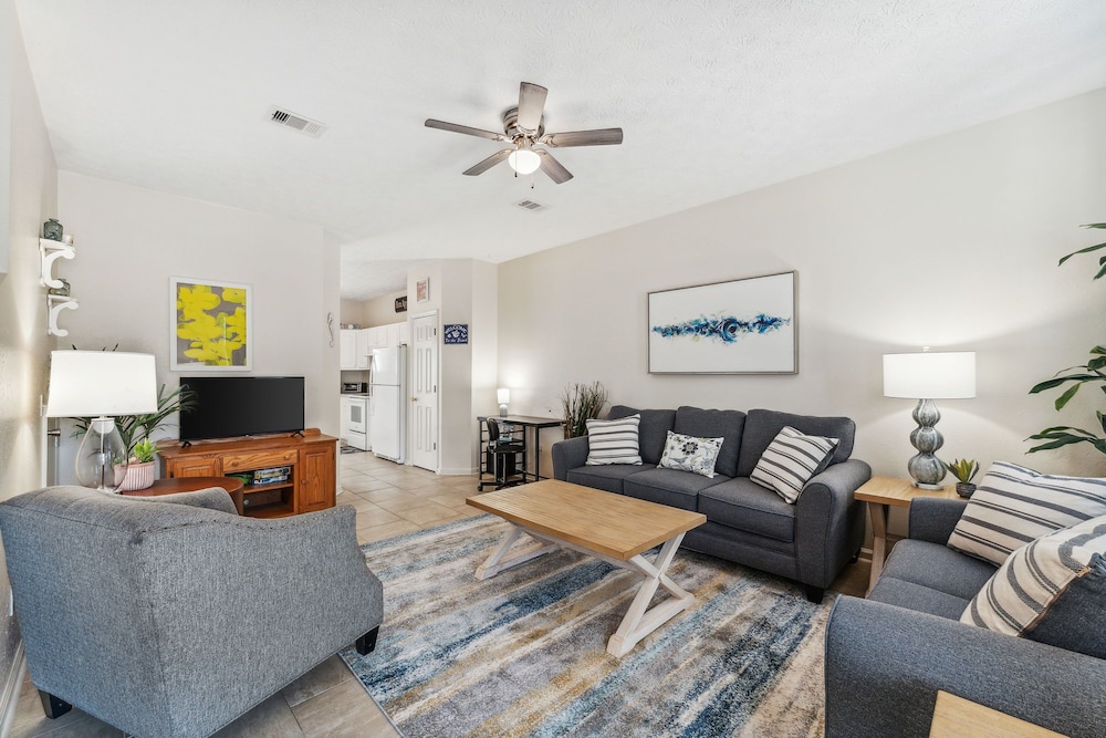 Beach Walkers - last minute hotel in Panama City Beach