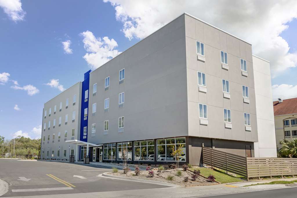 Sleep Inn Suites Fort Walton Beach Destin West — Fort Walton Beach